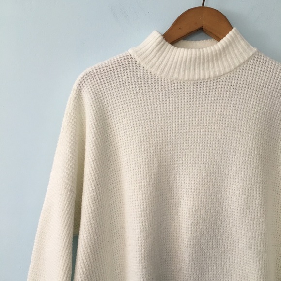 American Eagle Outfitters Sweaters - American eagle turtleneck sweater